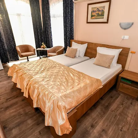 Laguna Panzio Pensionat Szántód